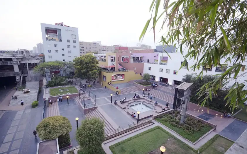 Retail Space for Sale in City Centre Salt Lake Kolkata-CT1010-Im4585