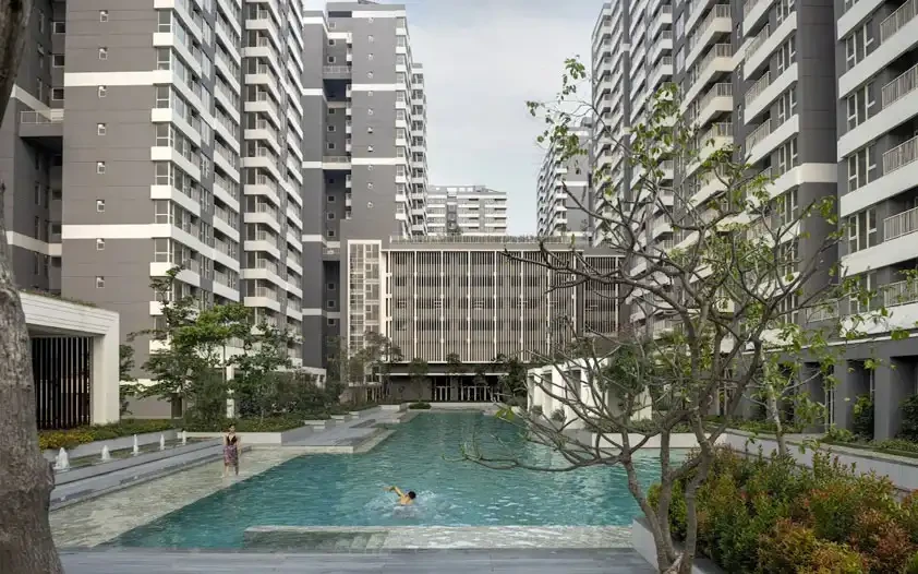 4 BHK Luxury Flat for Sale in PS One 10 New Town-CT1350-Im1180