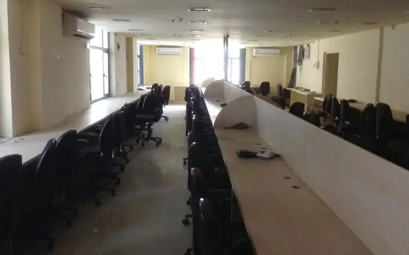 Fully Furnished Office Space for Rent in Sector 5 Kolkata-CT1352-Image workstations
