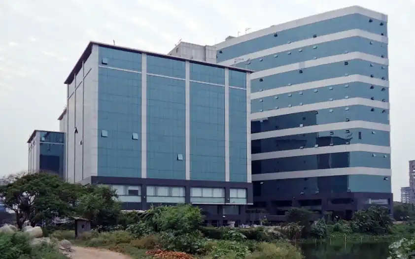 Office Space for Rent in Godrej Waterside Sector 5 image ID333 - 1