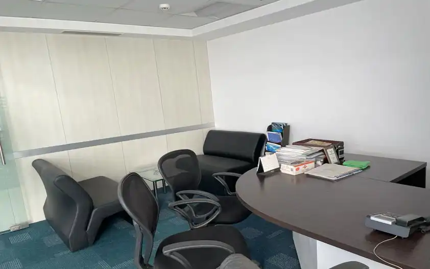 Furnished Office Space for Rent in PS Srijan Corporate Park Sector 5 image ID446 - 6